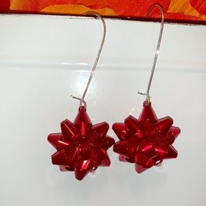 Present Earrings